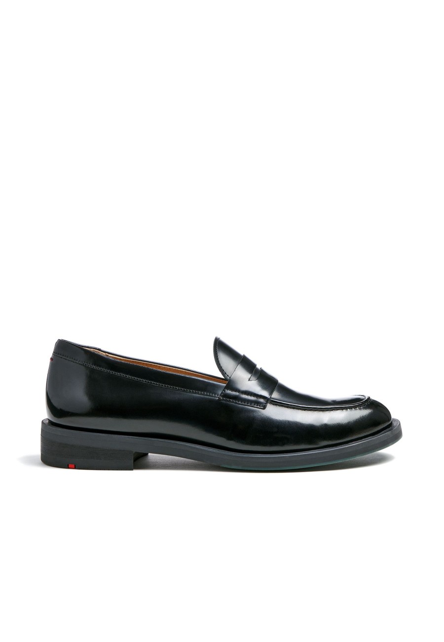 Women Lloyd Smart Shoes | Slipper